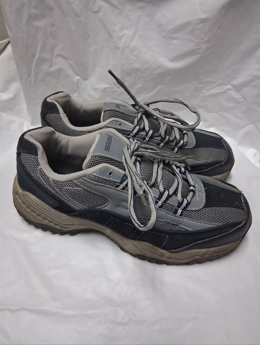 Brahma Men's Gray and Black Athletic Sneakers - Unbranded Sz 9 Preowned